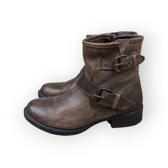 Artisan Leather Elicia  Ankle Boots Size 7 Women - Picture 3 of 10